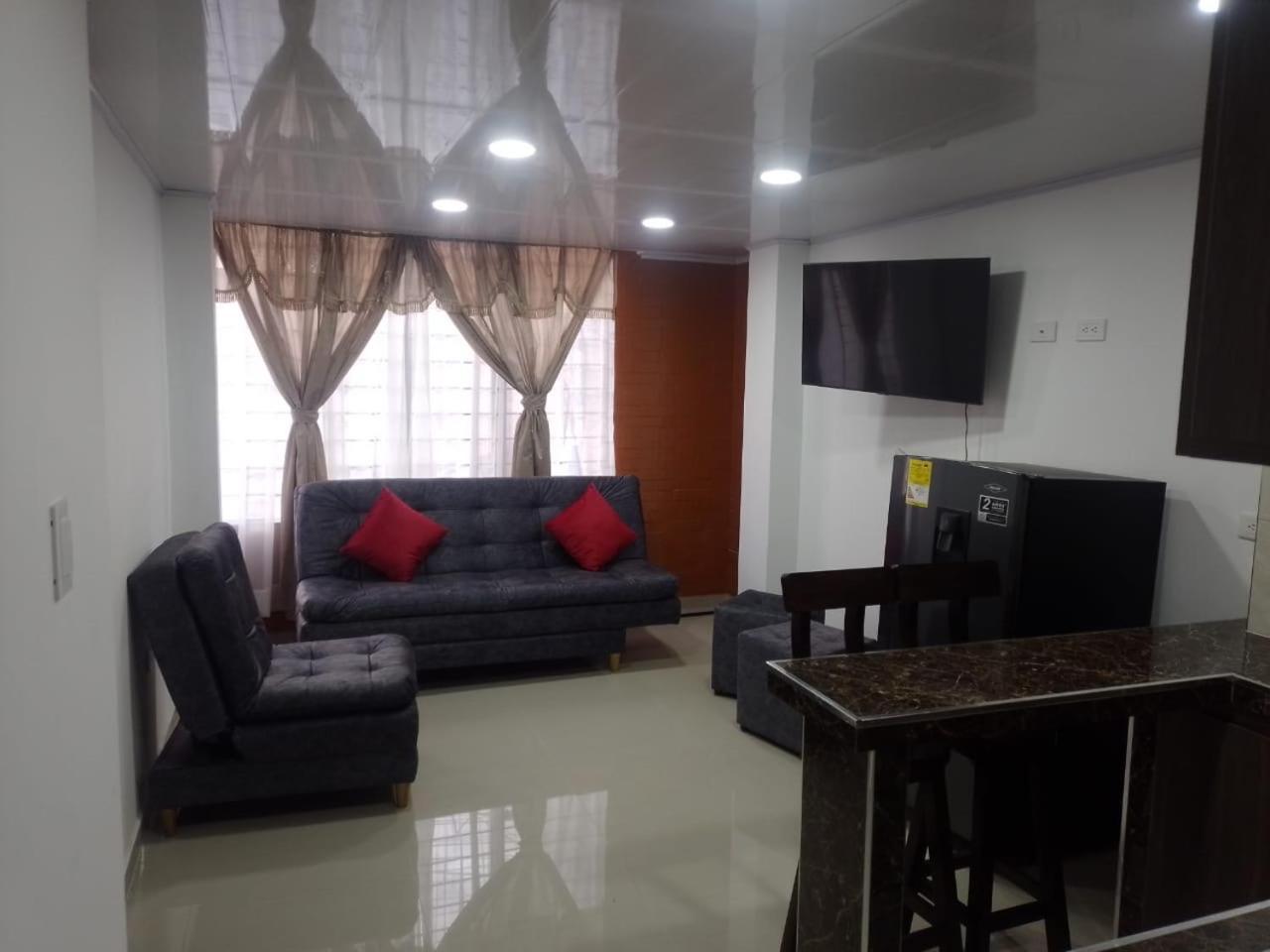 Hermoso En Frontera Con Ecuador Apartment *